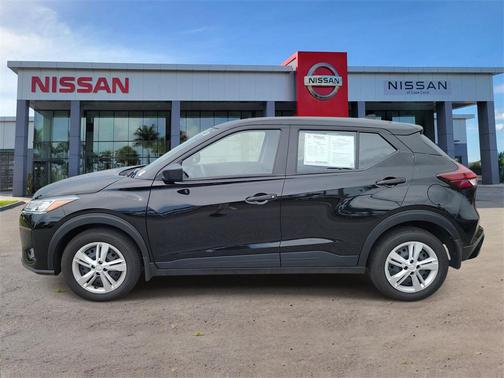 2024 Nissan Kicks S