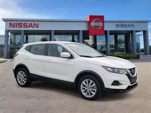 2022 Nissan Rogue Sport S