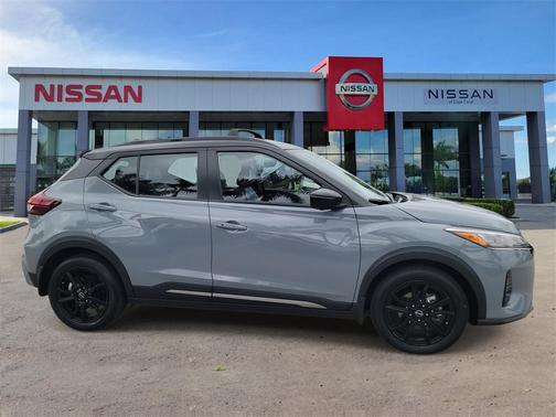 2024 Nissan Kicks SR