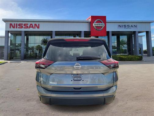 2025 Nissan Rogue S