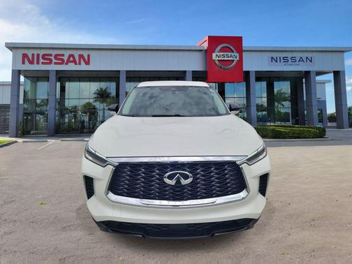 Glacier White 2023 INFINITI QX60 Pure