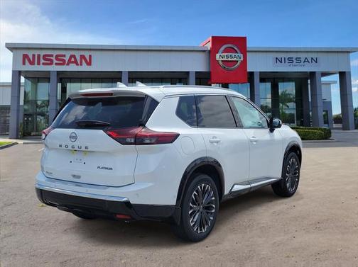 2025 Nissan Rogue Platinum