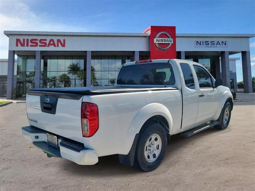 2020 Nissan Frontier S