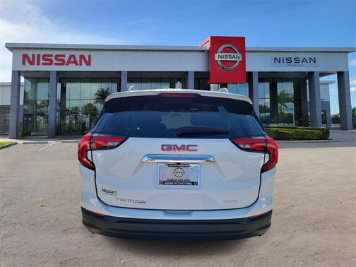 2021 GMC Terrain SLE