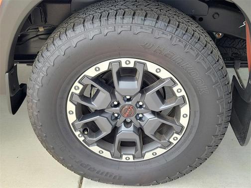 2025 Nissan Frontier PRO-X