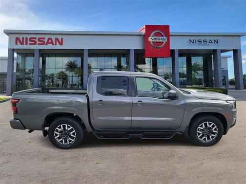 2022 Nissan Frontier SV