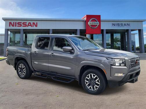 2022 Nissan Frontier SV