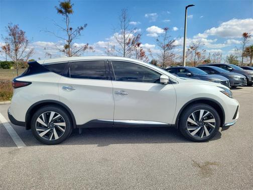 2024 Nissan Murano SL FWD