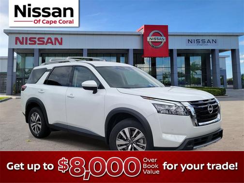 2025 Nissan Pathfinder SL FWD