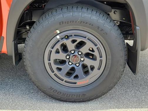 2025 Nissan Frontier PRO-X