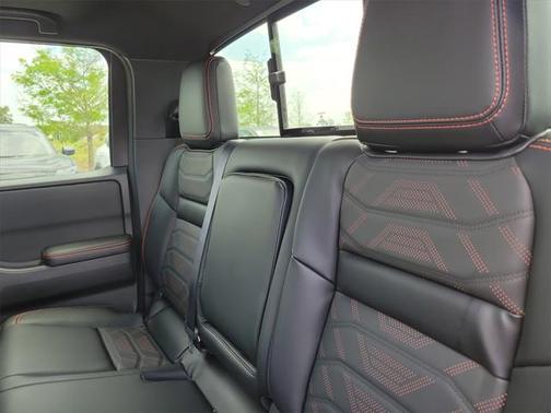 2025 Nissan Frontier PRO-X