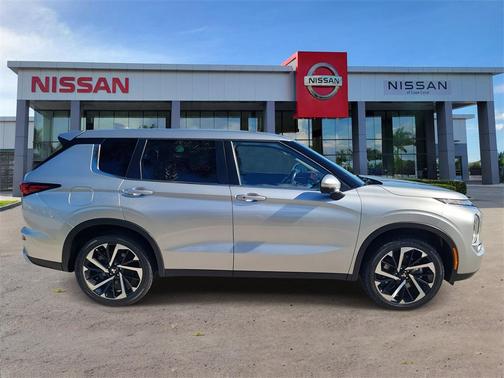2023 Mitsubishi Outlander SE 2.5 S-AWC
