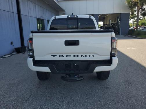 2020 Toyota Tacoma SR