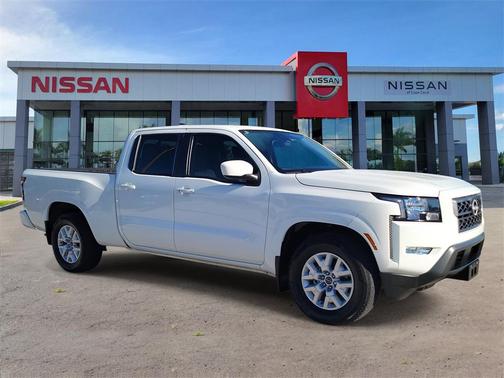 2023 Nissan Frontier SV