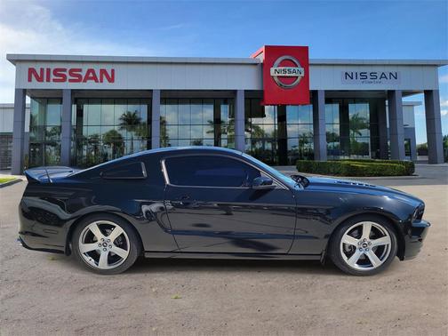 2014 Ford Mustang GT Premium