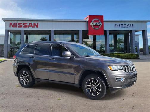 2019 Jeep Grand Cherokee Laredo
