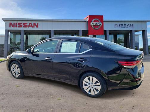 Super Black 2023 Nissan Sentra S