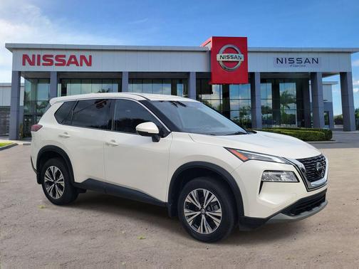 2021 Nissan Rogue SV