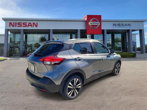 2020 Nissan Kicks SV
