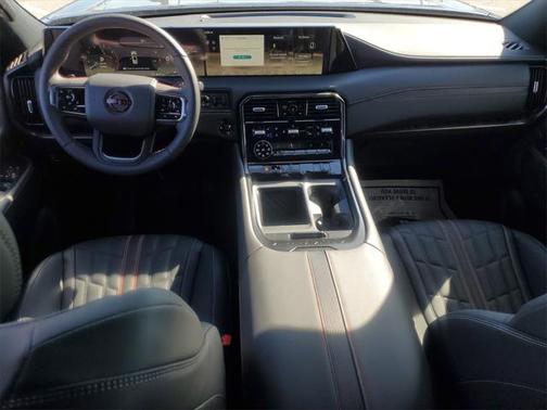 2025 Nissan Armada PRO-4X 4WD