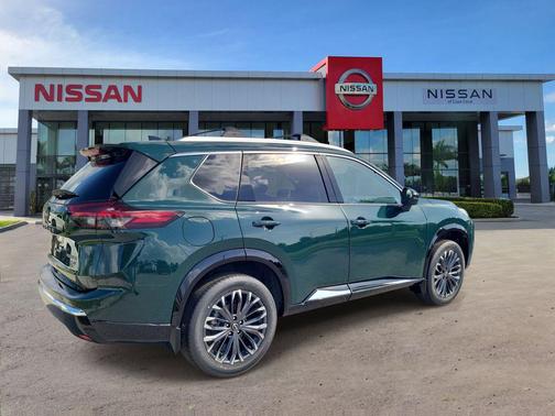 Obsidian Green 2026 Nissan Rogue Platinum