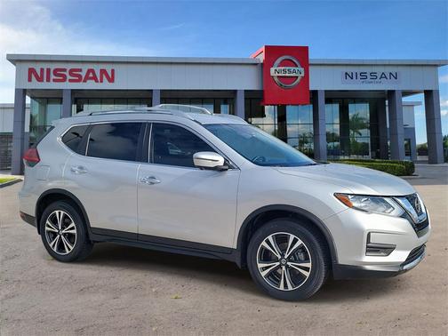 2020 Nissan Rogue SV