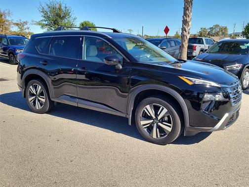 2024 Nissan Rogue SL