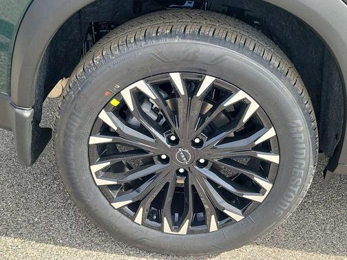 Obsidian Green 2026 Nissan Rogue Dark Armor