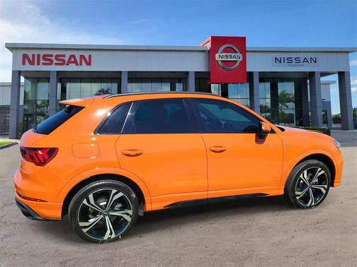 2023 Audi Q3 45 S line Premium Plus