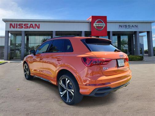 2023 Audi Q3 45 S line Premium Plus