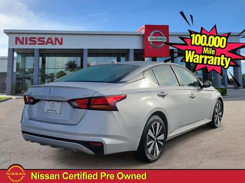 2022 Nissan Altima 2.5 SV