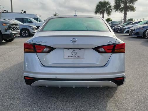 2022 Nissan Altima 2.5 SV