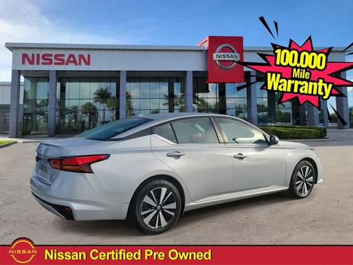 2022 Nissan Altima 2.5 SV