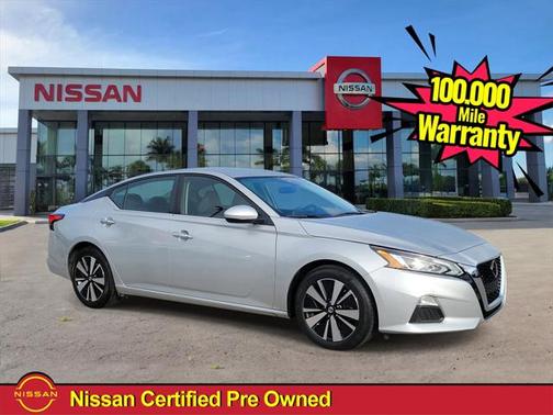 2022 Nissan Altima 2.5 SV