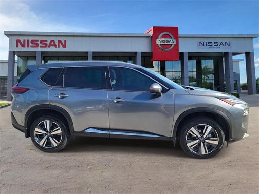 2023 Nissan Rogue Platinum