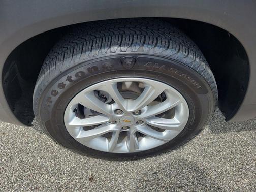 Mosaic Black Metallic 2024 Chevrolet Trailblazer LS
