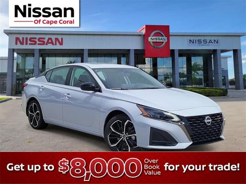 2025 Nissan Altima SR FWD