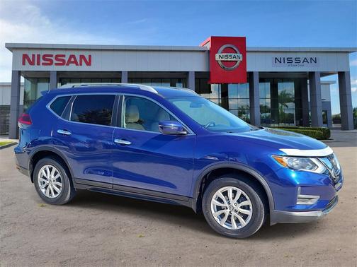 2018 Nissan Rogue SV