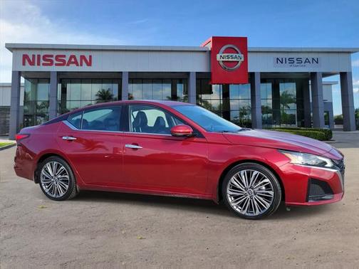 2023 Nissan Altima 2.5 SL