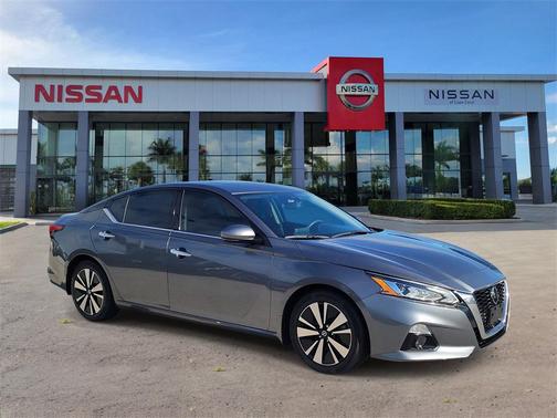 2021 Nissan Altima 2.5 SL