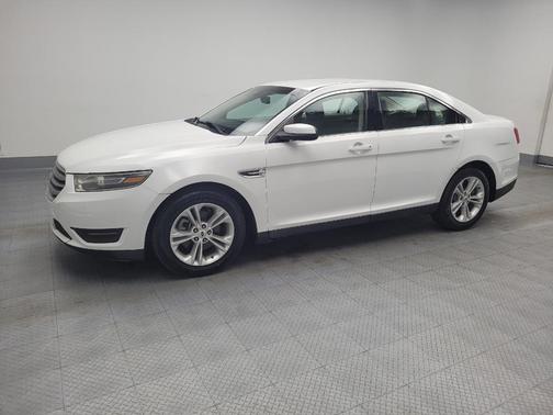 2015 Ford Taurus SEL