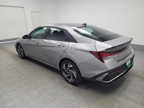 Fluid Metal 2025 Hyundai ELANTRA Sport
