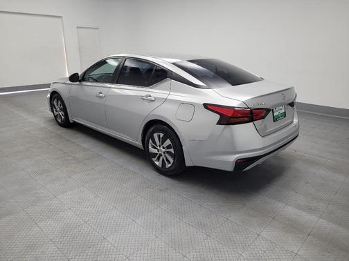 Brilliant Silver Metallic 2021 Nissan Altima S FWD