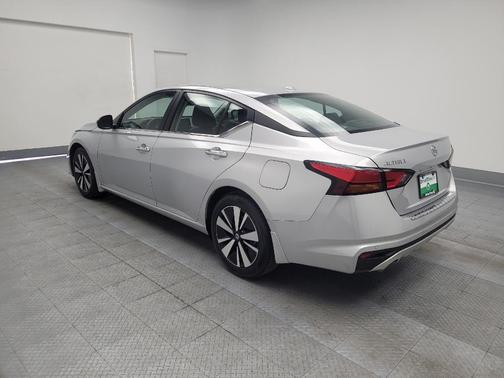 2021 Nissan Altima 2.5 SV