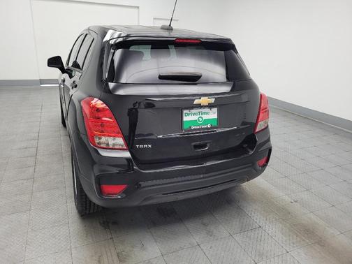 Mosaic Black Metallic 2020 Chevrolet Trax LS