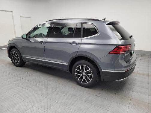 Platinum Gray Metallic 2021 Volkswagen Tiguan 2.0T SE