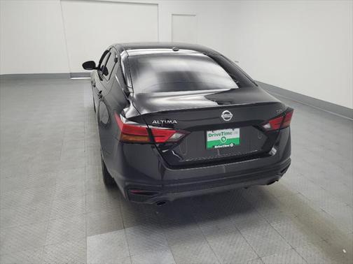 2020 Nissan Altima SR FWD
