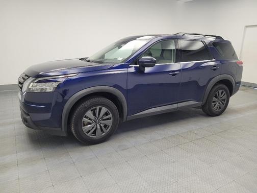 2022 Nissan Pathfinder SV 4WD