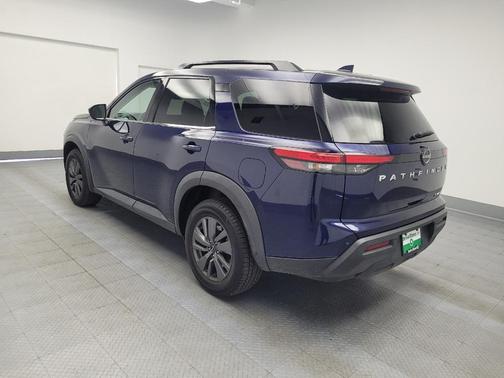 2022 Nissan Pathfinder SV 4WD