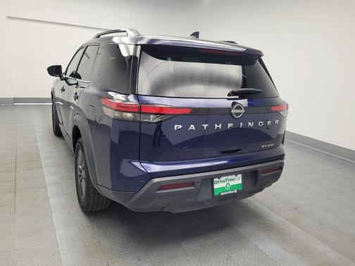 2022 Nissan Pathfinder SV 4WD